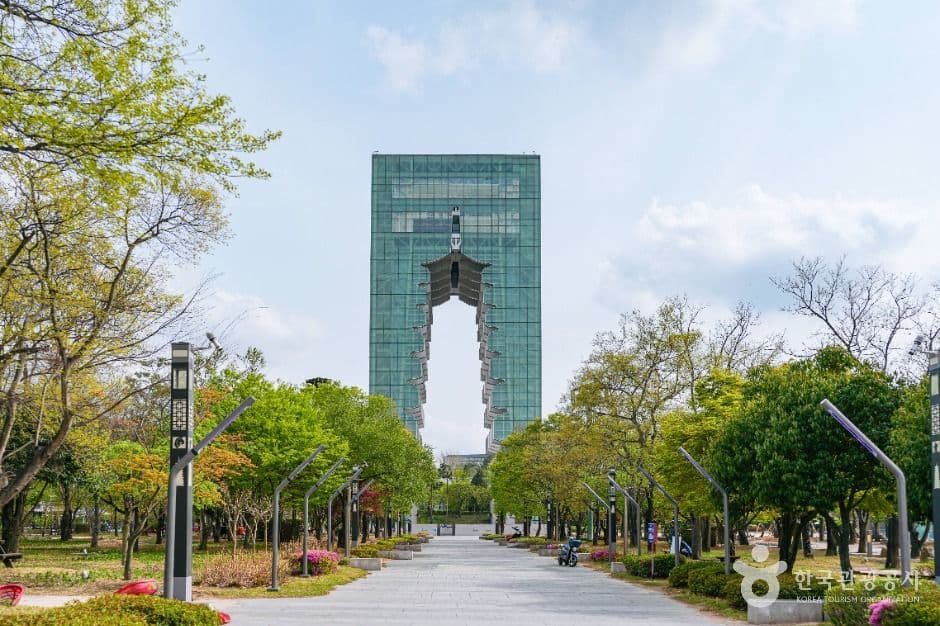 Gyeongju EXPO Grand Park (경주엑스포대공원)